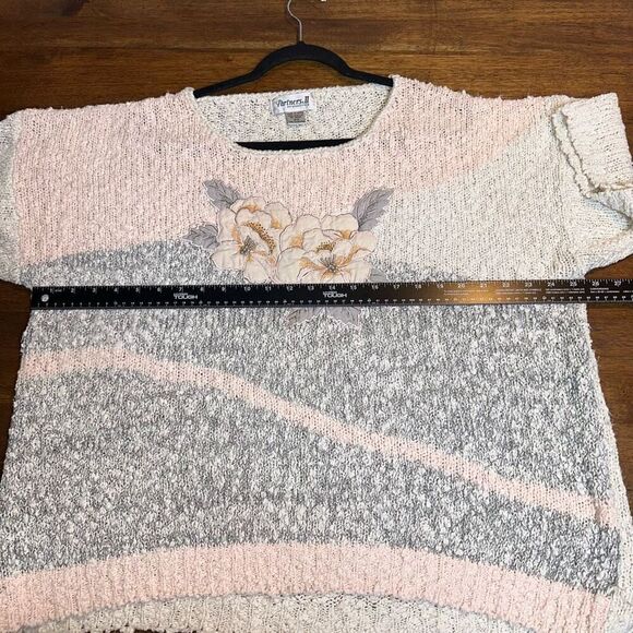 VTG Partners by Mervyn's Floral Knit Cottagcore Boucle Sweater - Picture 5 of 6